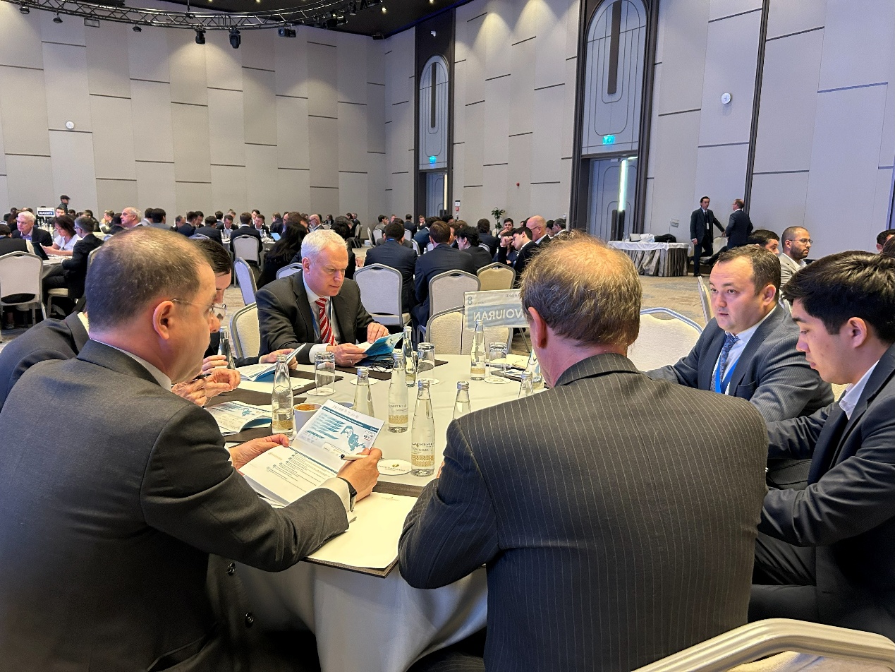 Investor networking and sessions